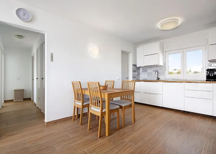 Dom wakacyjny Casa Aliana *